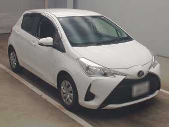 TOYOTA VITZ 2018 Image 3
