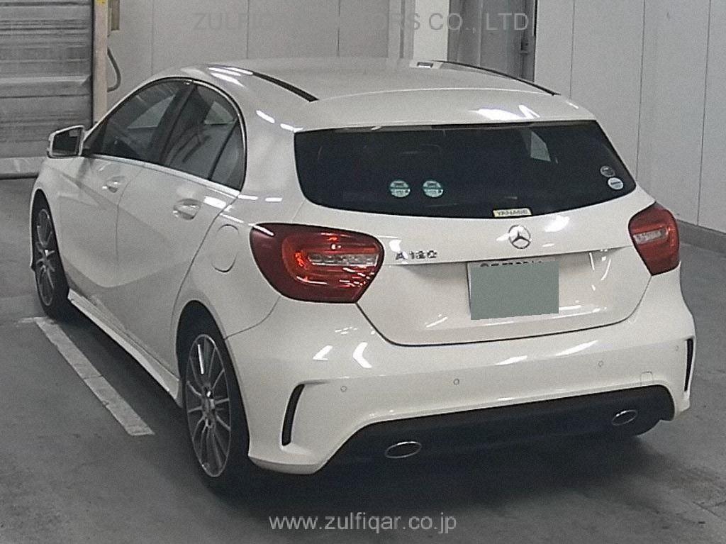 MERCEDES BENZ A CLASS 2014 Image 2