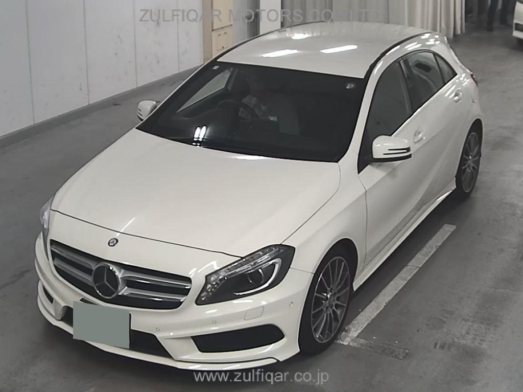 MERCEDES BENZ A CLASS 2014 Image 4