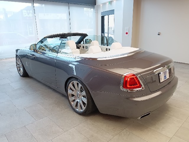 ROLLS ROYCE DAWN 2016 Image 26
