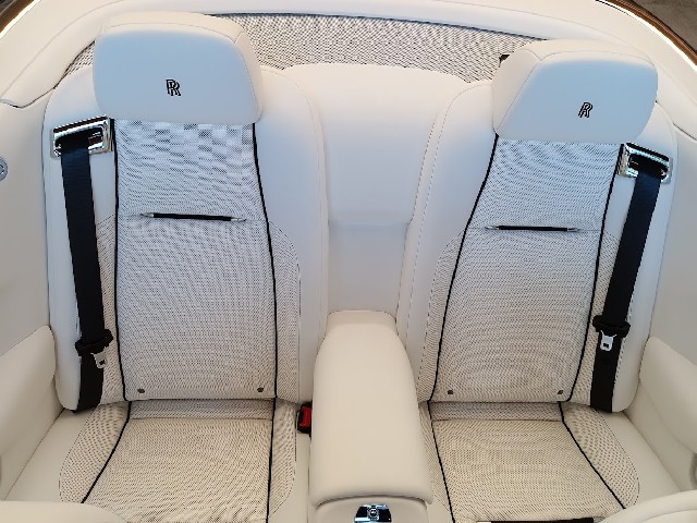 ROLLS ROYCE DAWN 2016 Image 38