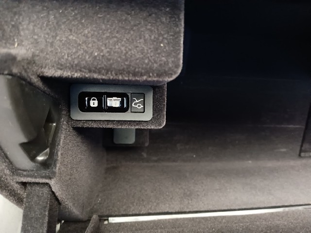 ROLLS ROYCE DAWN 2016 Image 50