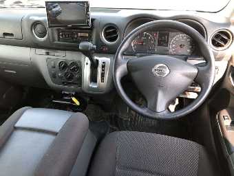 NISSAN NV350 CARAVAN 2018 Image 6