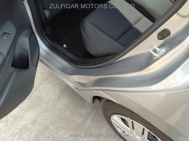 HONDA FIT 2018 Image 12