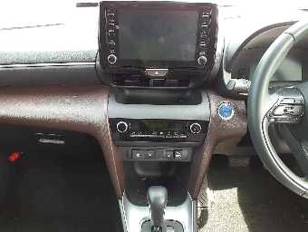 TOYOTA YARIS CROSS 2021 Image 9