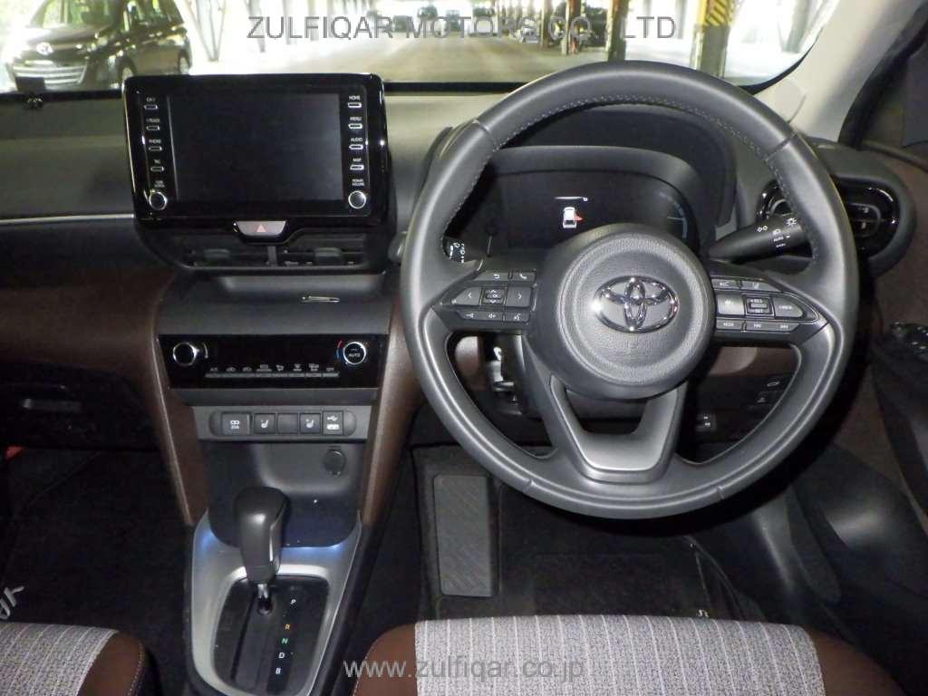 TOYOTA YARIS CROSS 2020 Image 6