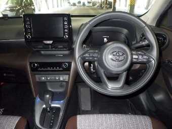 TOYOTA YARIS CROSS 2020 Image 6