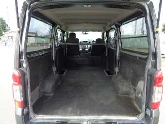 NISSAN NV350 CARAVAN 2018 Image 3