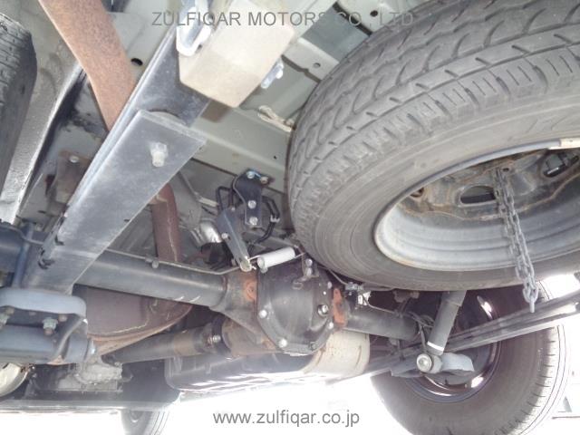 NISSAN NV350 CARAVAN 2017 Image 6