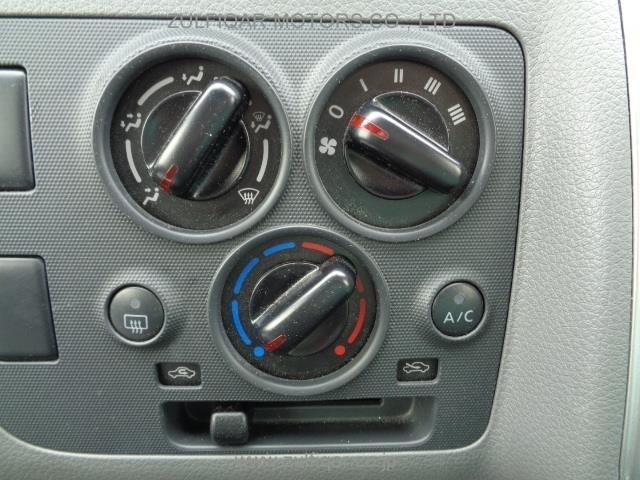 NISSAN NV350 CARAVAN 2017 Image 7