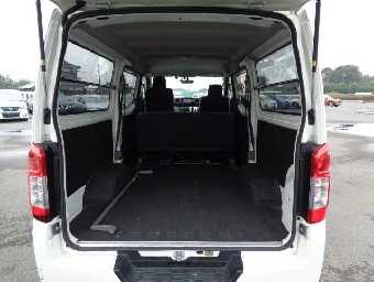NISSAN NV350 CARAVAN 2018 Image 3