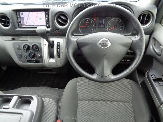 NISSAN NV350 CARAVAN 2018 Image 5