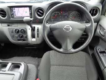 NISSAN NV350 CARAVAN 2018 Image 4