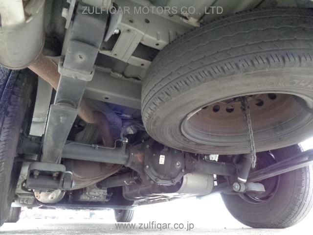 NISSAN NV350 CARAVAN 2018 Image 6