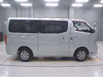NISSAN NV350 CARAVAN 2018 Image 3