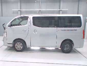 NISSAN NV350 CARAVAN 2018 Image 4
