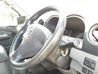 NISSAN NV350 CARAVAN 2018 Image 7