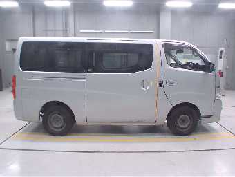 NISSAN NV350 CARAVAN 2018 Image 3