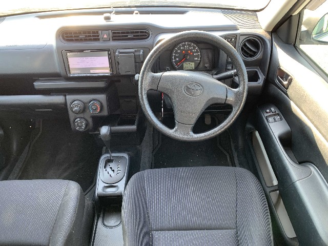 TOYOTA PROBOX 2018 Image 30