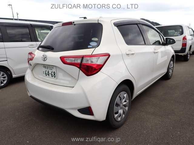 TOYOTA VITZ 2018 Image 2