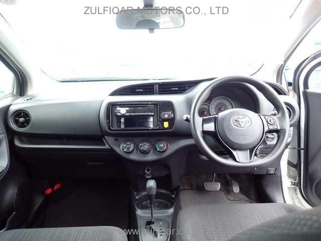 TOYOTA VITZ 2018 Image 3