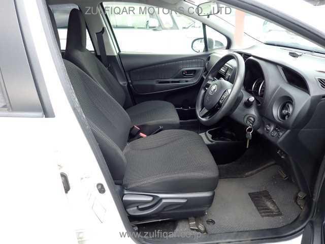 TOYOTA VITZ 2018 Image 6