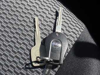 NISSAN MARCH 2017 Image 6