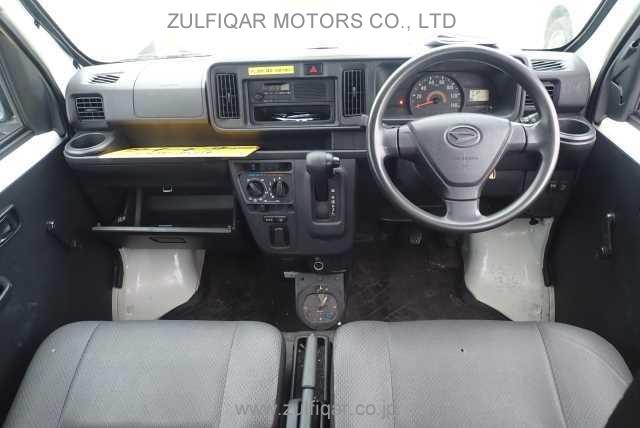 DAIHATSU HIJET CARGO 2018 Image 6
