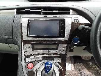 TOYOTA PRIUS PHV 2014 Image 10