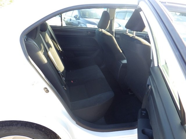 TOYOTA COROLLA AXIO 2018 Image 21