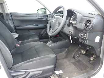 TOYOTA COROLLA AXIO 2018 Image 5