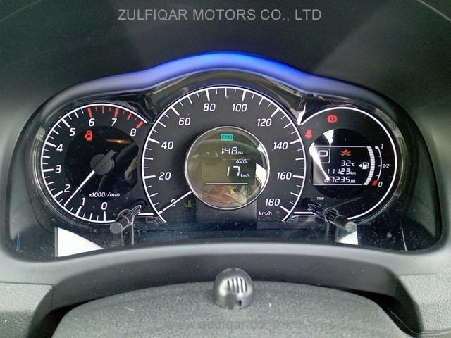 NISSAN NOTE 2018 Image 6