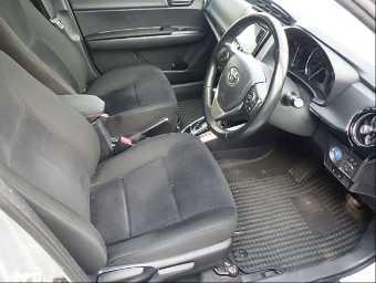 TOYOTA COROLLA FIELDER 2018 Image 5