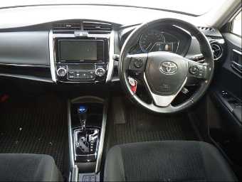 TOYOTA COROLLA FIELDER 2018 Image 6