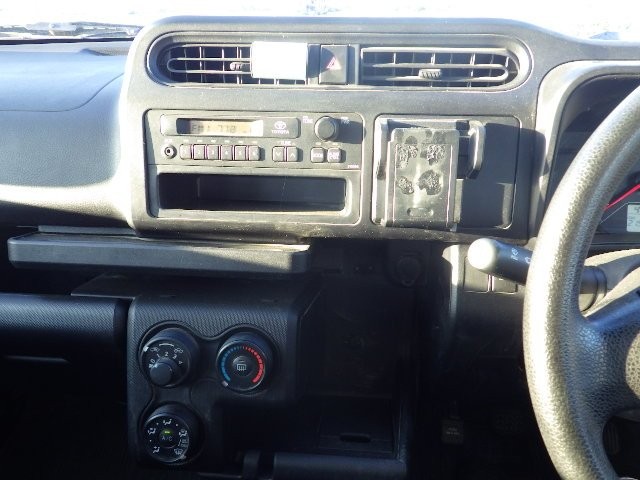 TOYOTA PROBOX 2018 Image 19