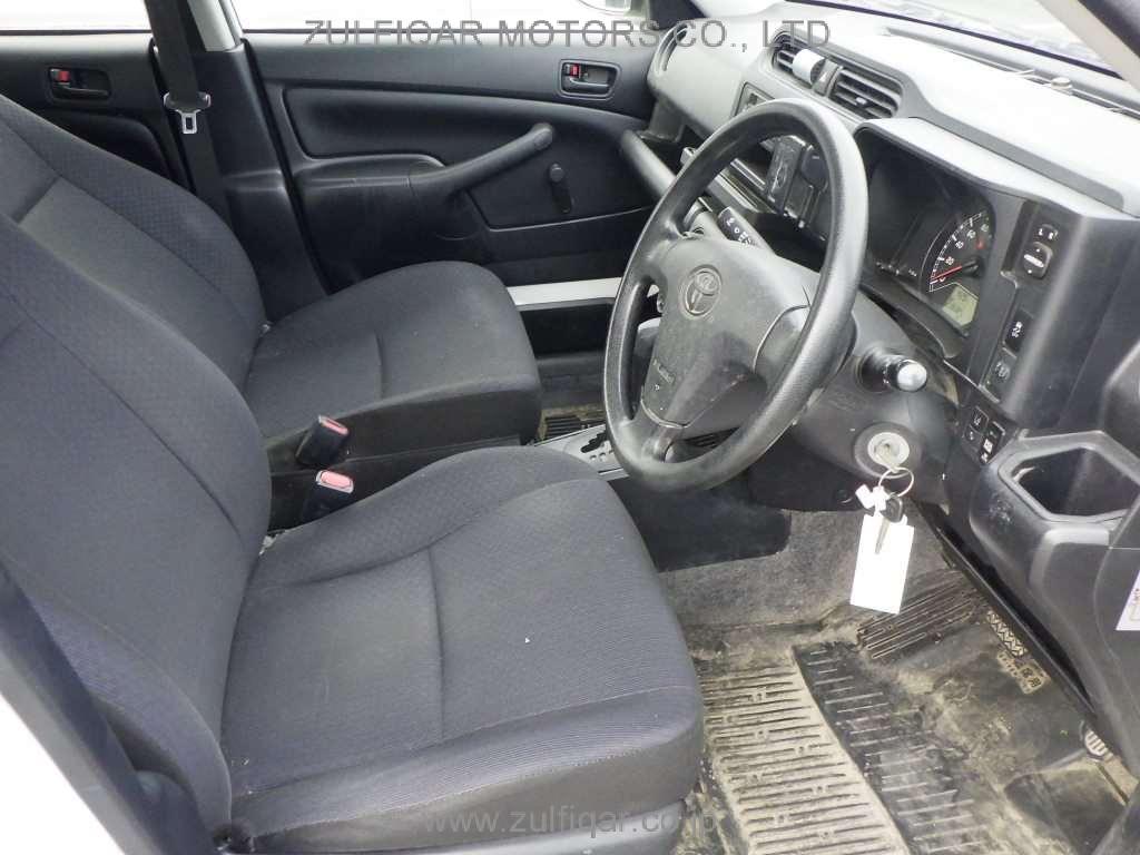 TOYOTA PROBOX 2018 Image 5