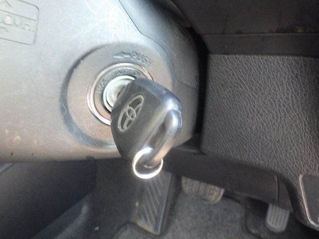 TOYOTA COROLLA AXIO 2018 Image 19