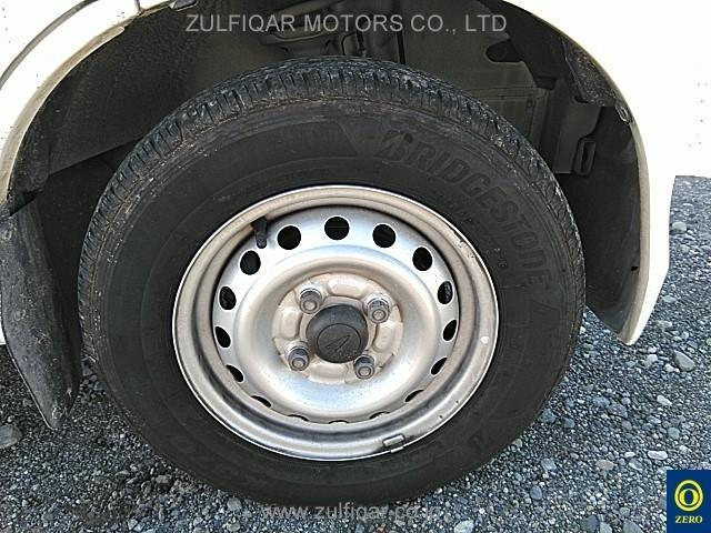 DAIHATSU HIJET CARGO 2017 Image 10