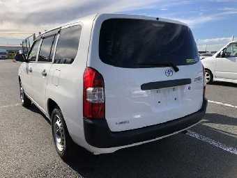 TOYOTA SUCCEED 2018 Image 11