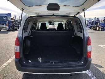 TOYOTA SUCCEED 2018 Image 19