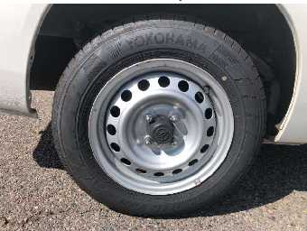 TOYOTA SUCCEED 2018 Image 10