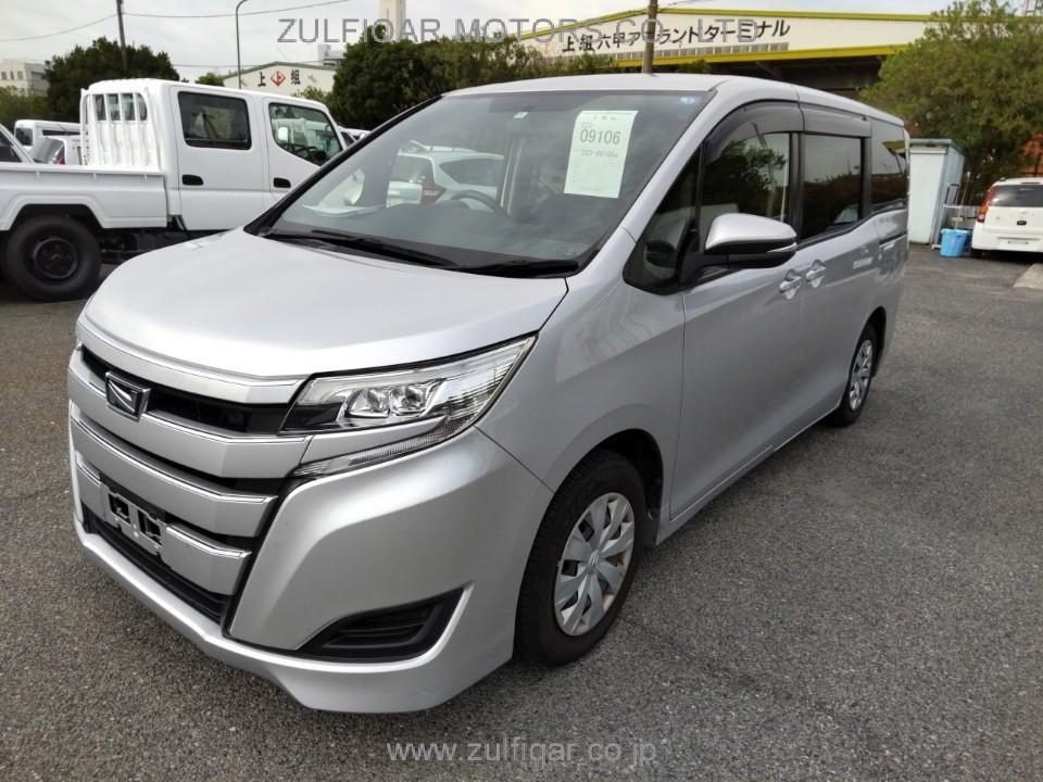 TOYOTA NOAH 2018 Image 1