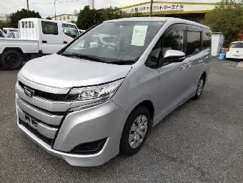 TOYOTA NOAH 2018 Image 1