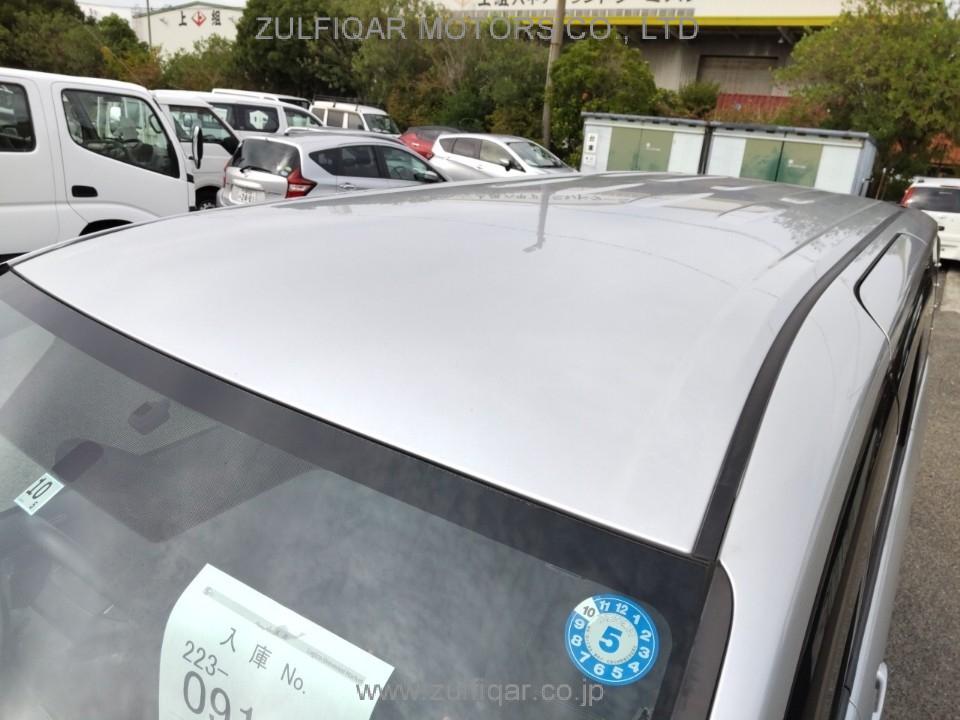 TOYOTA NOAH 2018 Image 5