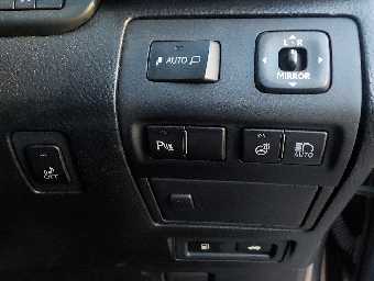 LEXUS LS 2013 Image 11