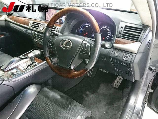 LEXUS LS 2013 Image 3