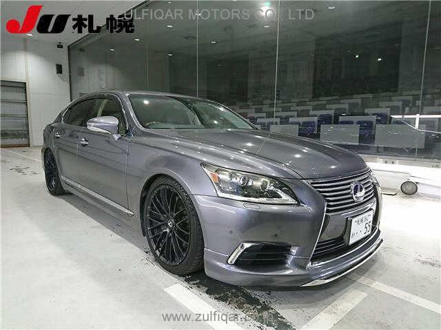 LEXUS LS 2013 Image 8