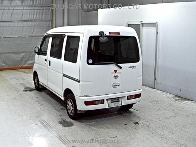 DAIHATSU HIJET CARGO 2017 Image 2