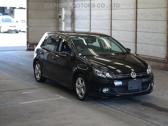 VOLKSWAGEN GOLF 2013 Image 1