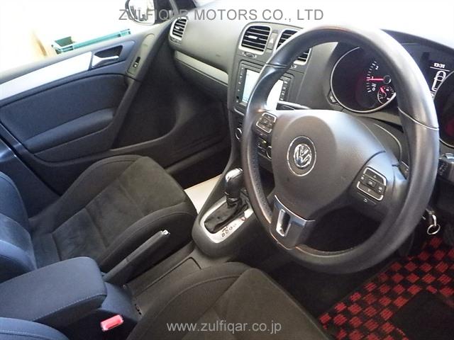 VOLKSWAGEN GOLF 2013 Image 4